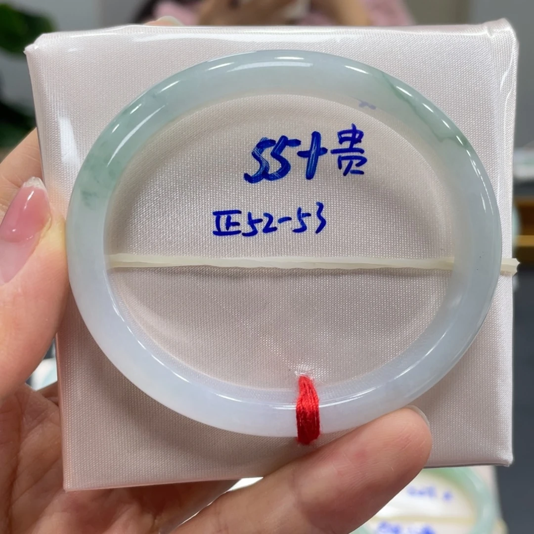 翡翠未镶嵌手镯翡翠