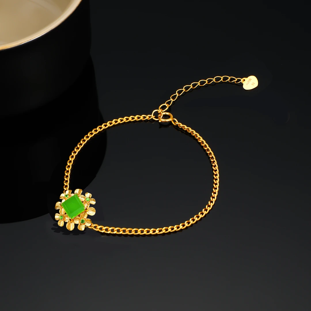 18K金6mm绿点四叶草苹果绿方糖古巴手链HNZ14358