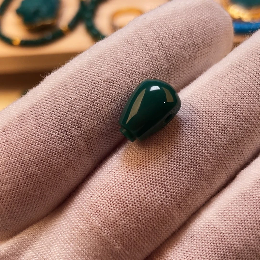 绿松石未镶嵌原矿绿松石