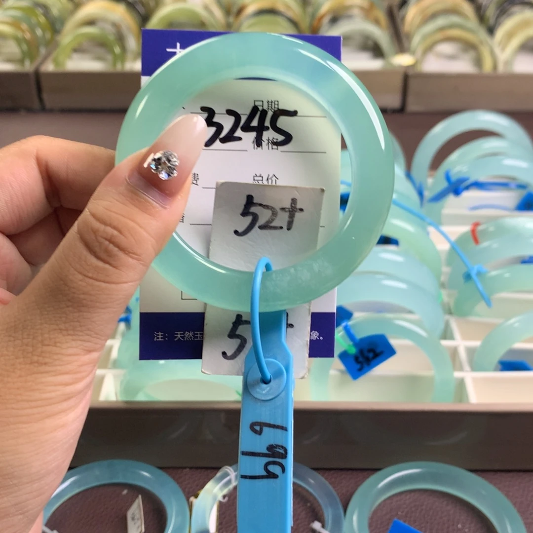 未镶嵌蛇纹石玉手镯3245