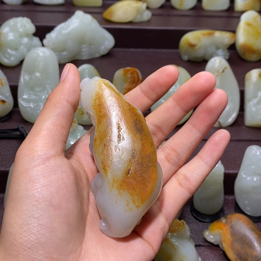 绝***人颈饰未镶嵌和田玉