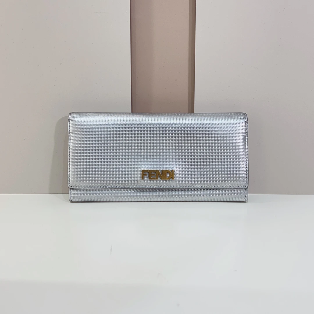 95新 FENDI/芬迪 芬迪长款钱包a7511