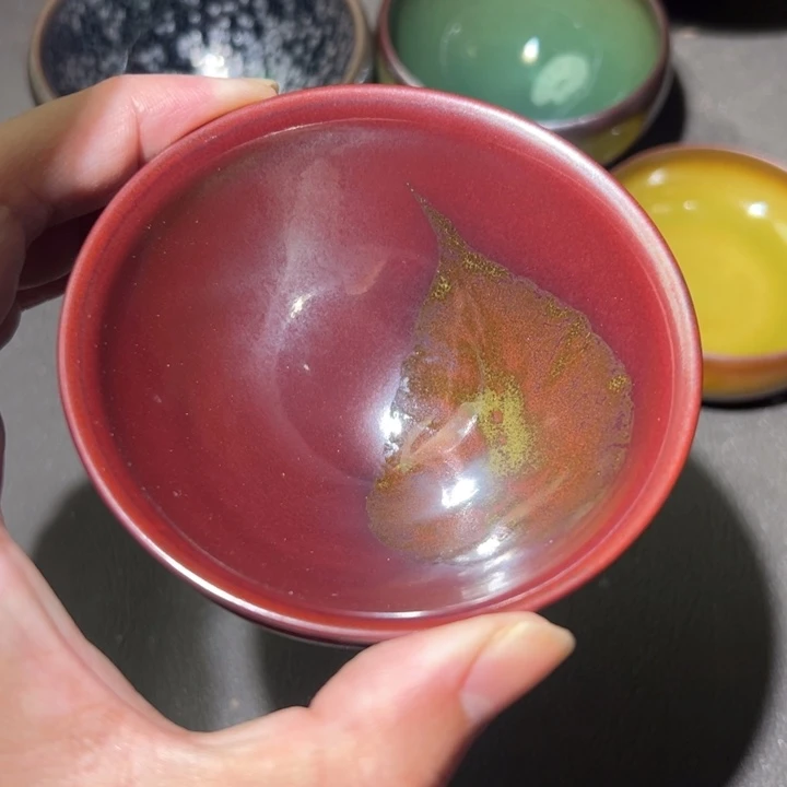 茶盏好想和她谈心聊天的