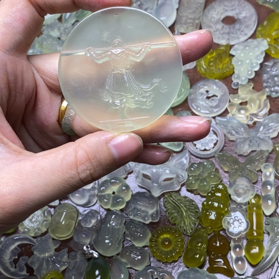 蛇纹石玉合金项链