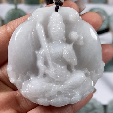 翡翠颈饰未镶嵌虚空福利翡翠