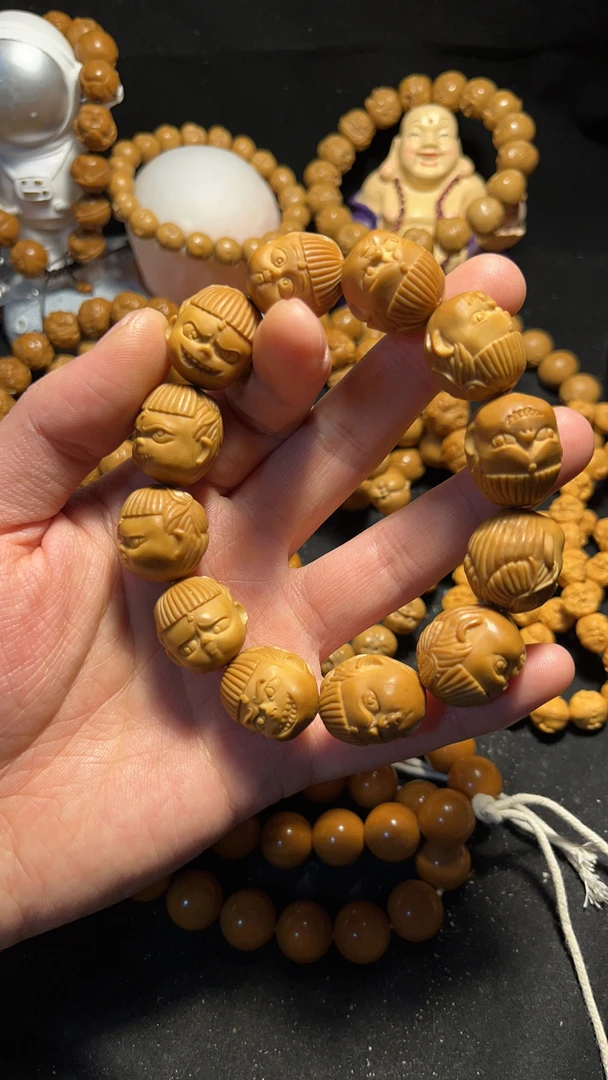 铁核莲花橄榄核雕刻哪吒铁核莲花橄榄核手串
