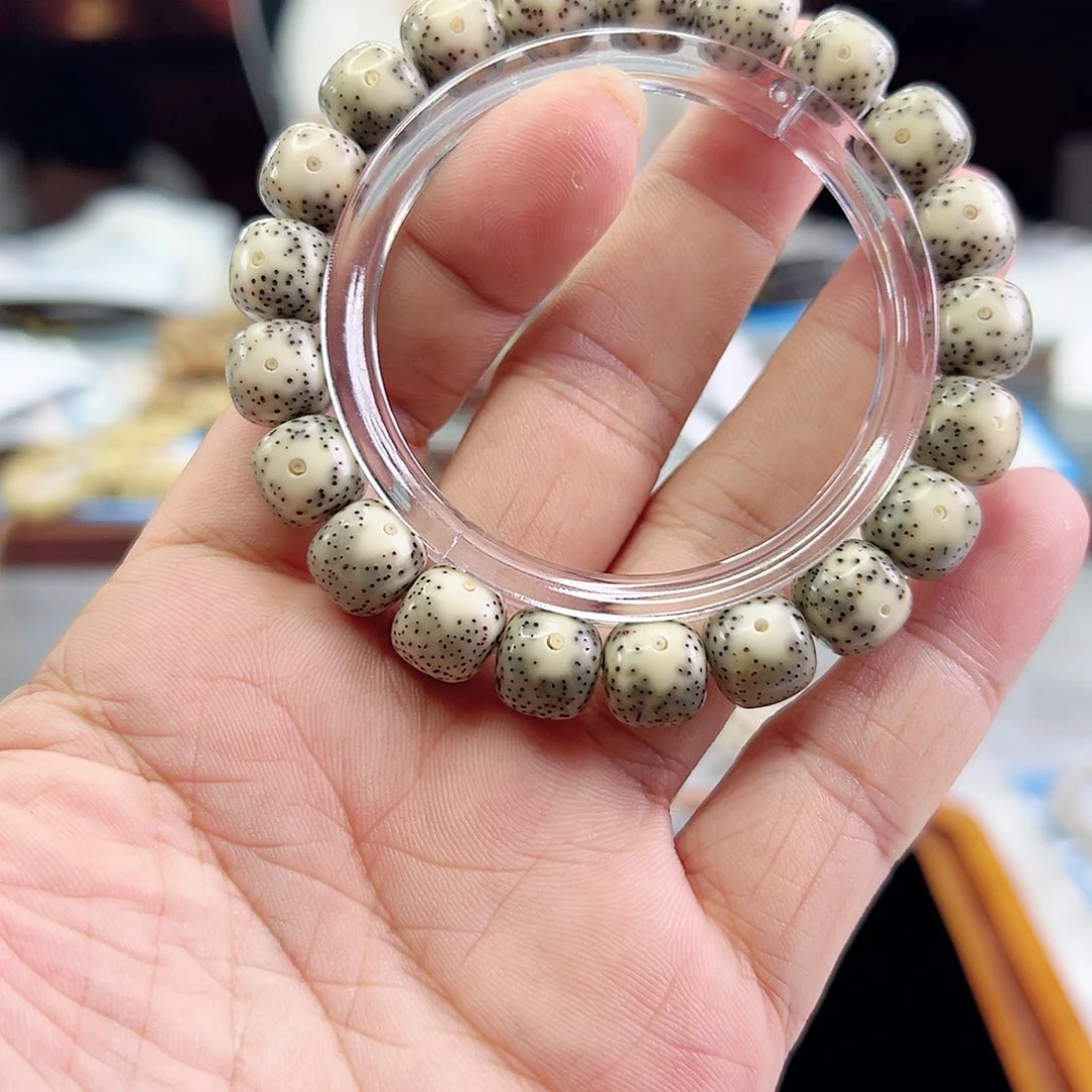 A***y星月菩提手串11X10大眼睛