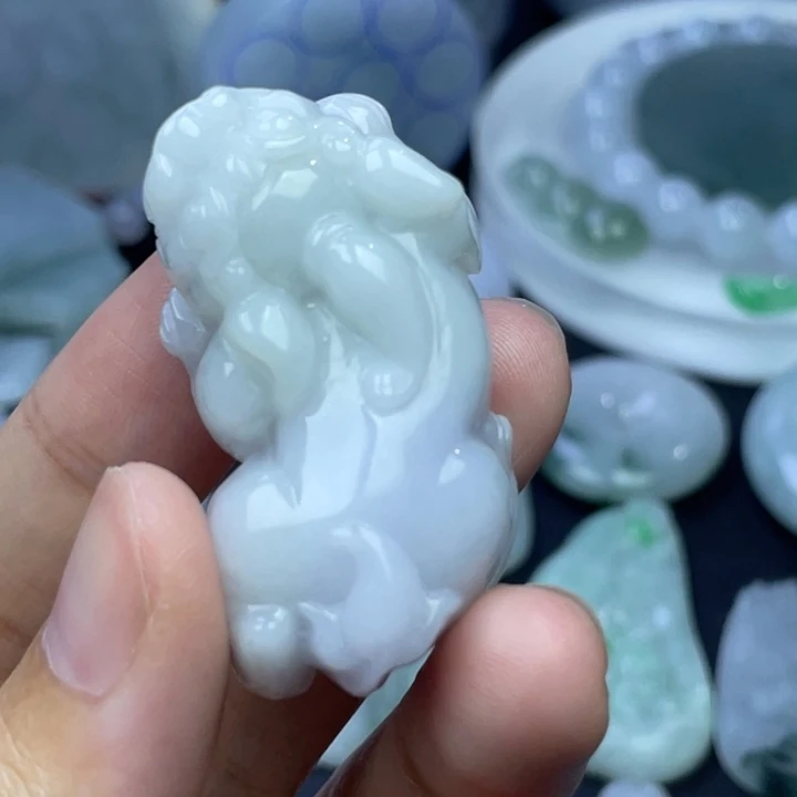 颈饰未镶嵌翡翠皮丘