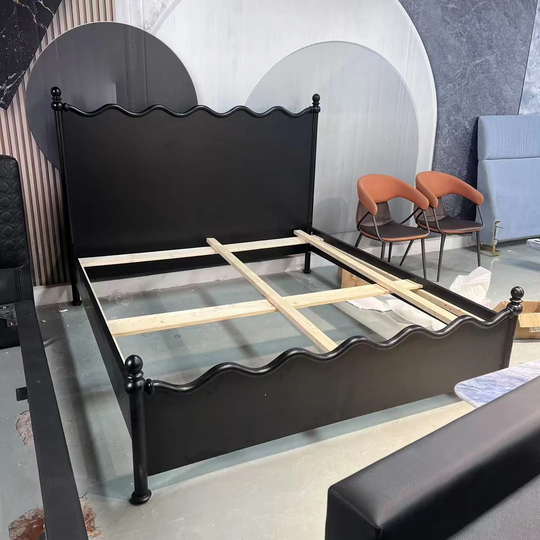 床 1.8米婚房主卧