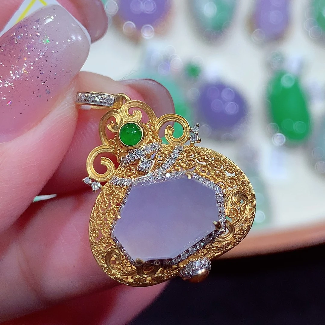 翡翠18K金镶嵌吊坠(不含链)