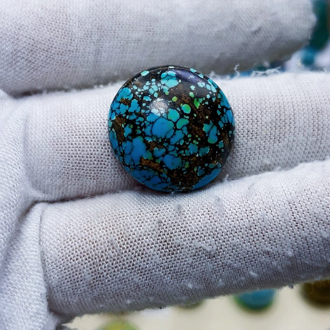 绿松石未镶嵌饰品