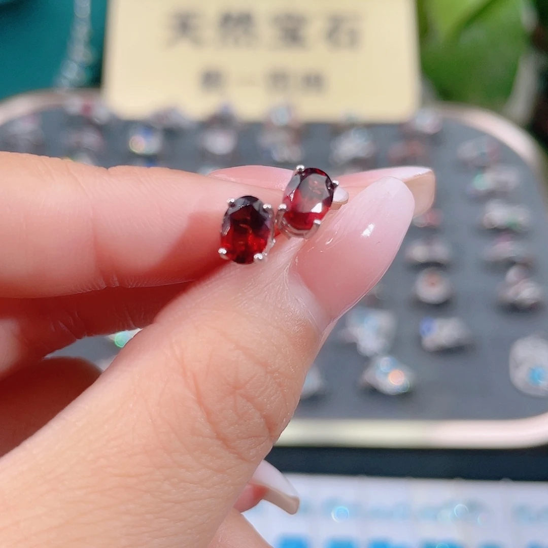 石榴石耳饰银S925镶嵌