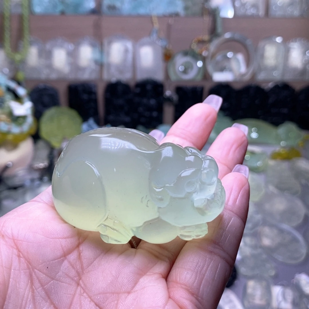 团***致未镶嵌蛇纹石玉手把