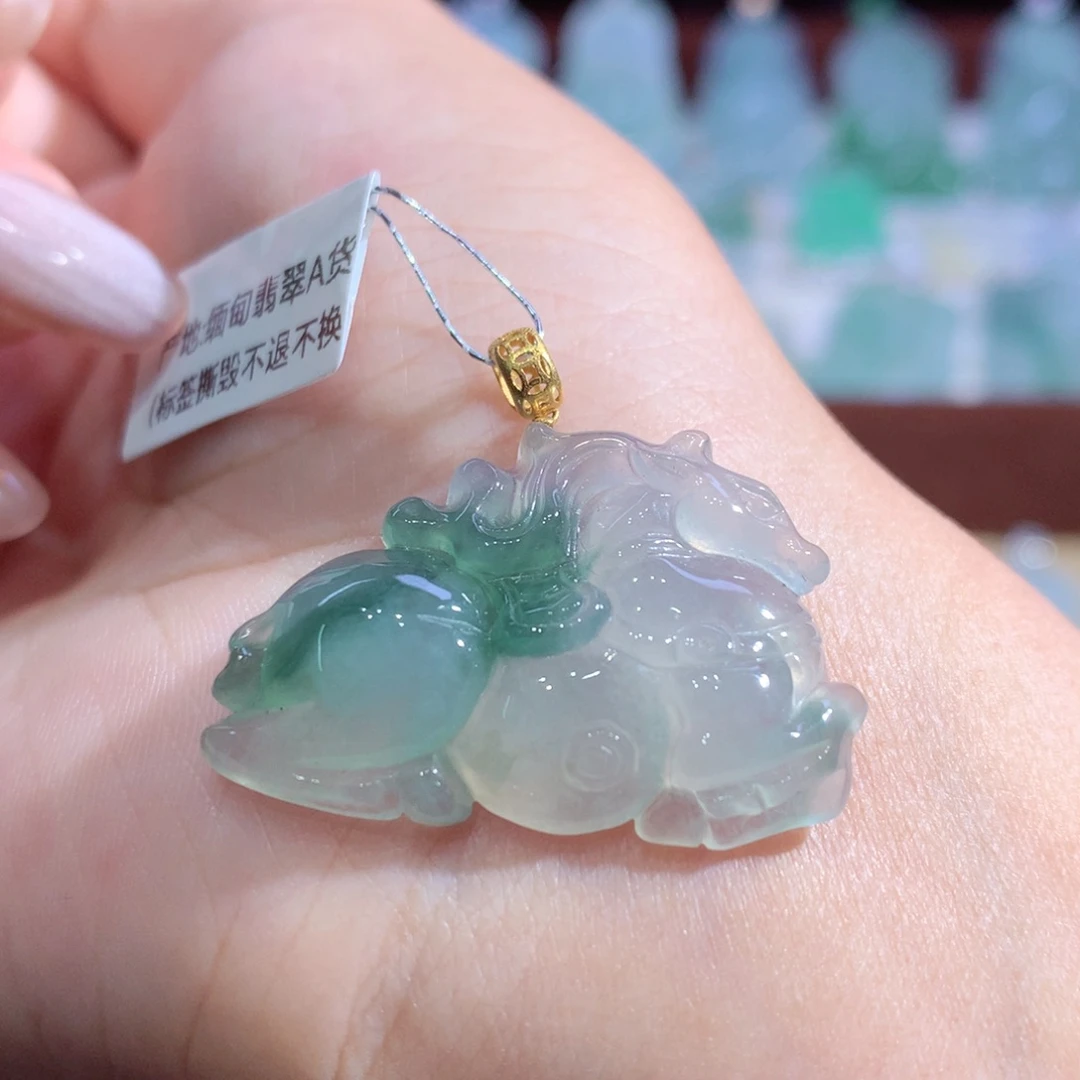 吊坠(不含链)18K金镶嵌翡翠翡翠