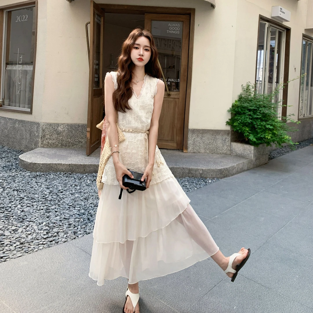 法式温柔风拼接连衣裙女2025夏季新款超好看时尚气质设计感长裙