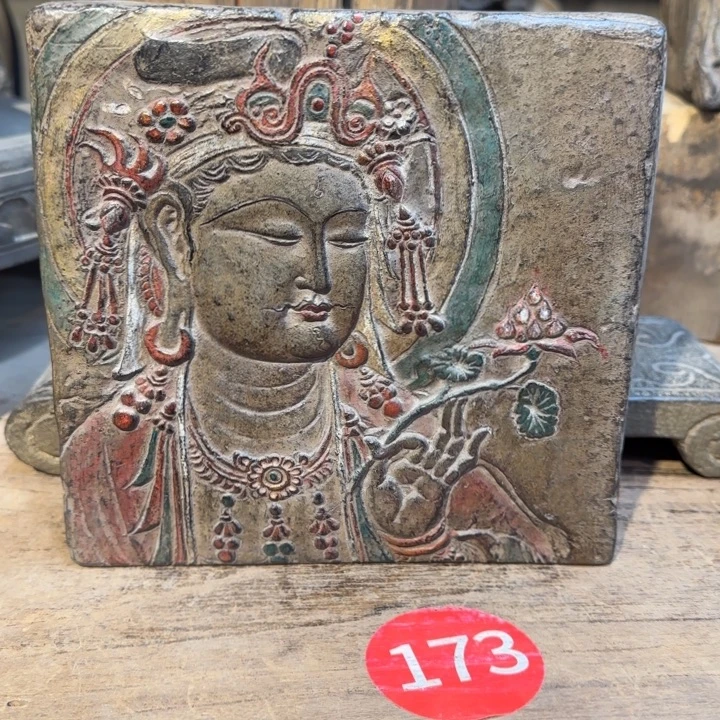 东***火砖雕茶室里的高端摆件