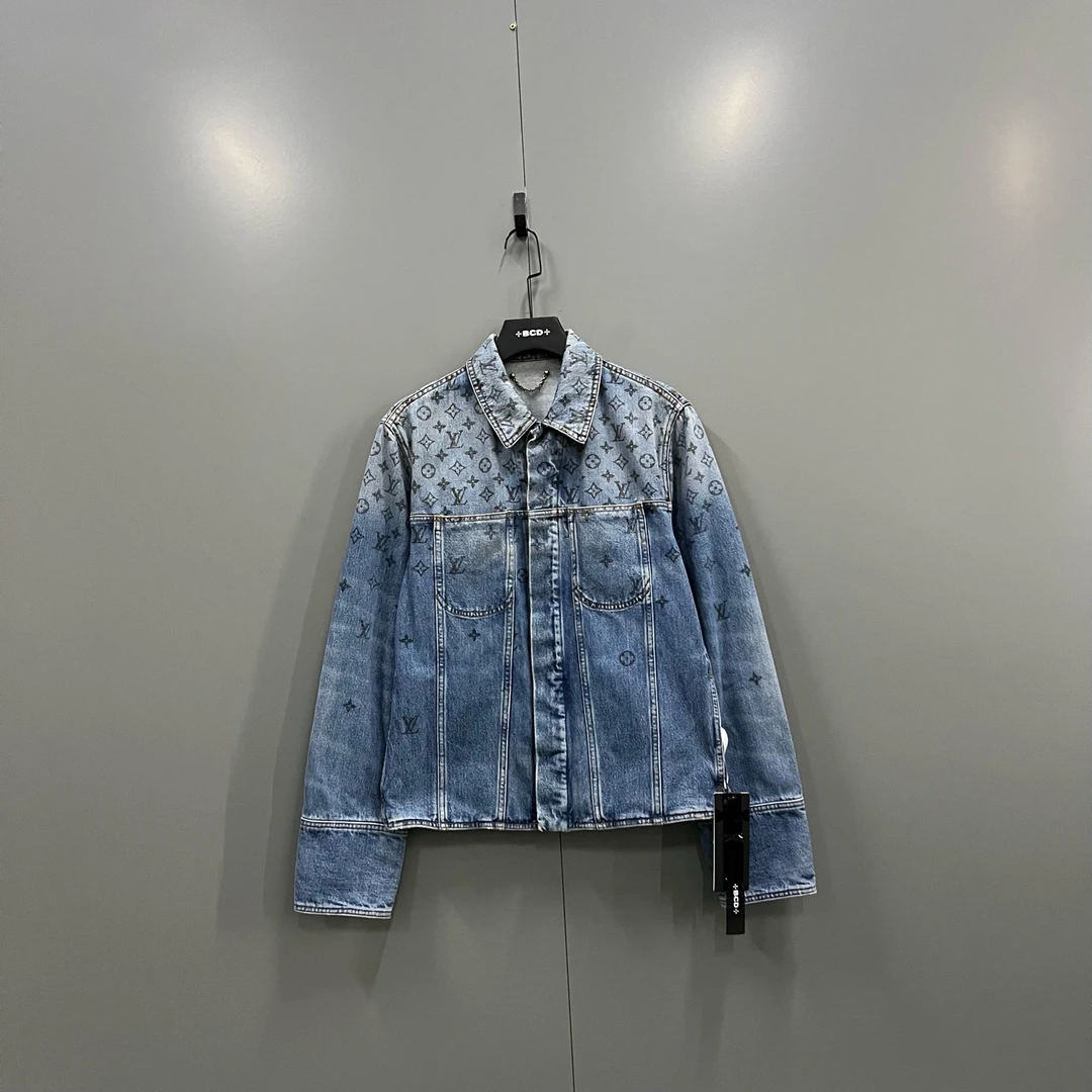 99新 LouisVuitton/路易威登 (ll) 渐变老花牛仔外套 48码/019825