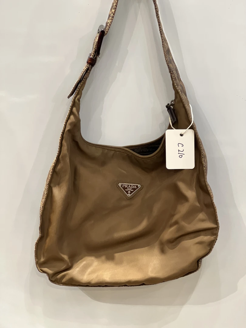 95新 Prada/普拉达 c210夏七中古/普拉达单肩包