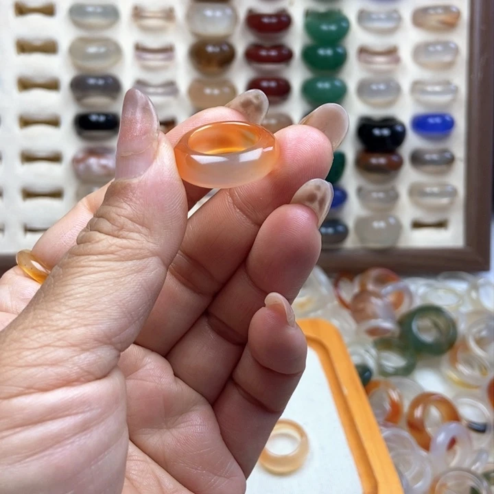 玛瑙/玉髓戒指未镶嵌h****i