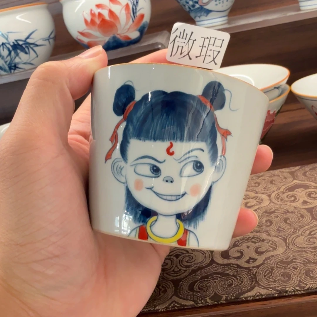 釉下手绘茶具微瑕
