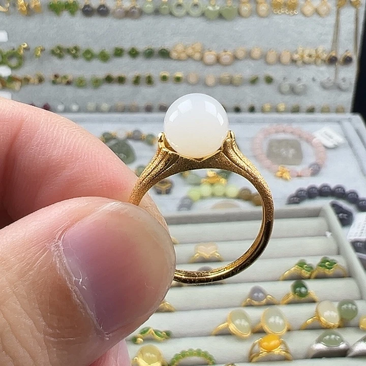 和田玉未镶嵌珠宝半成品