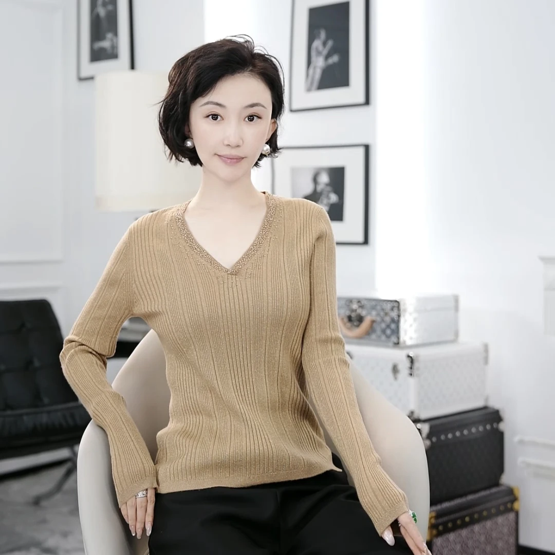 Betty Bairn【诺丁山日记】高定系列V领扬子纱羊毛衫24B-BW7658