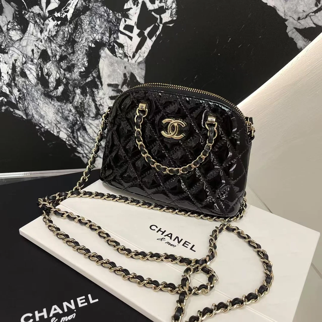99新 Chanel/香奈儿 23s亮面漆皮mini贝壳包 手提斜挎包