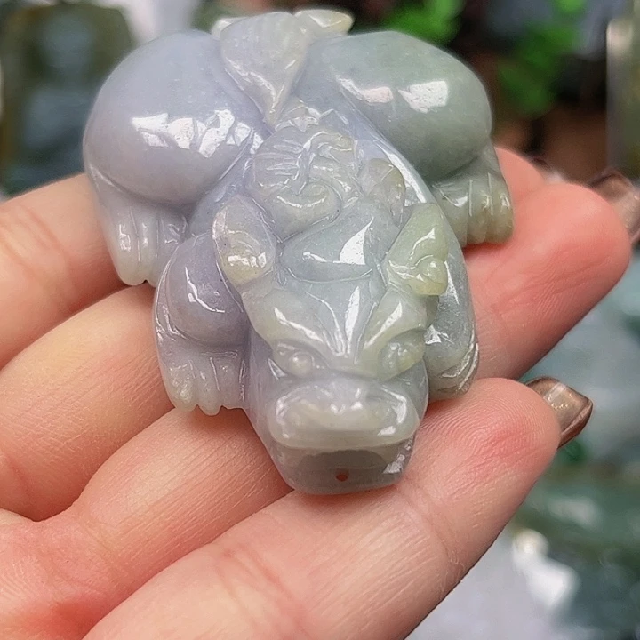 翡翠未镶嵌颈饰挂件