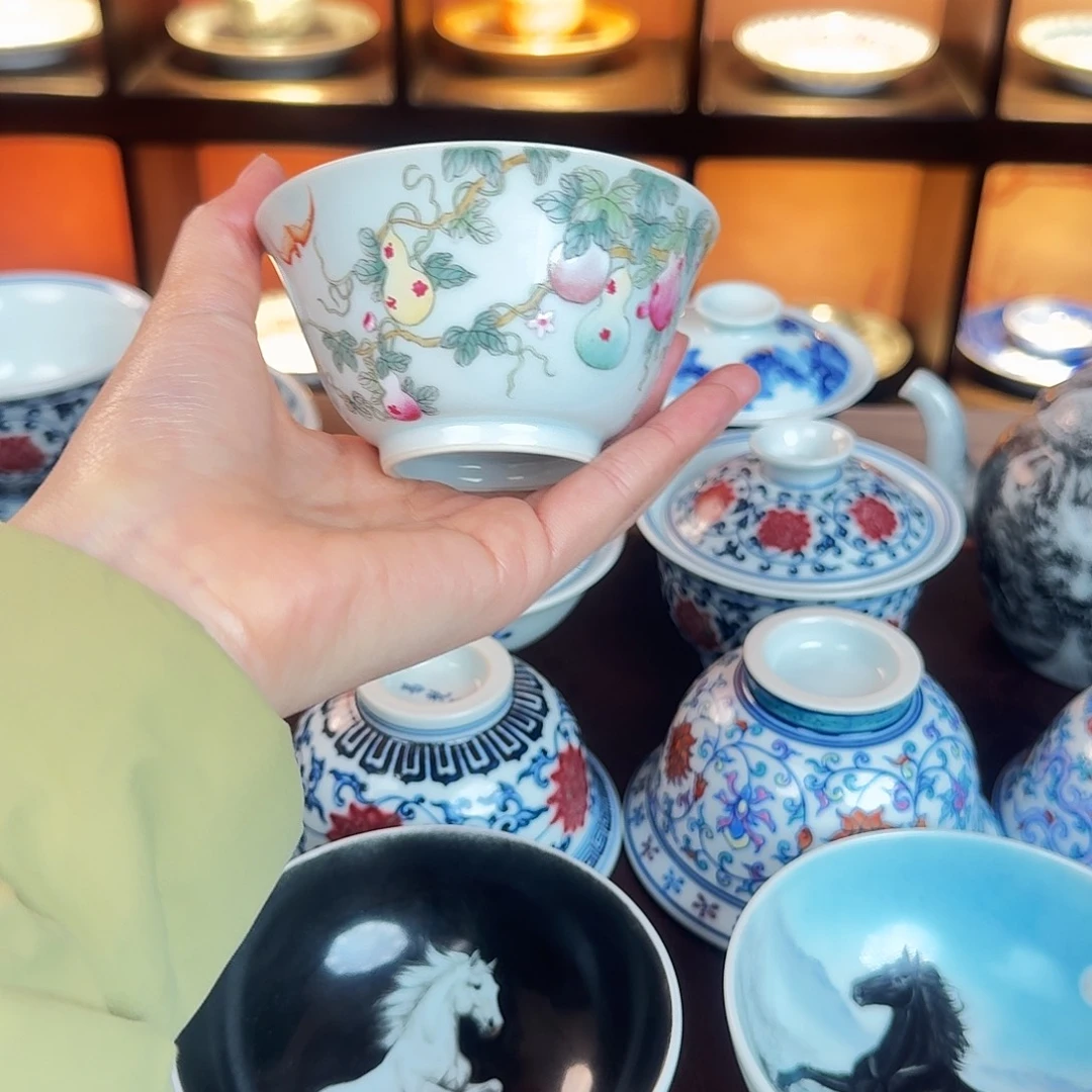 景德镇陶瓷手绘作品