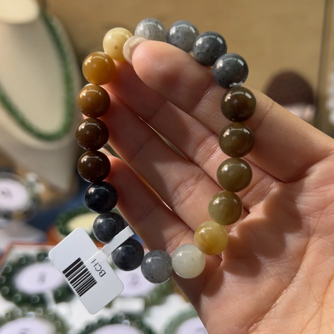 和田玉未镶嵌手串