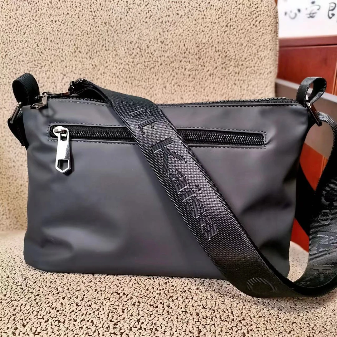 专柜升级款【ckl997认准正品】时尚百搭日常单肩斜挎包户外男士包包