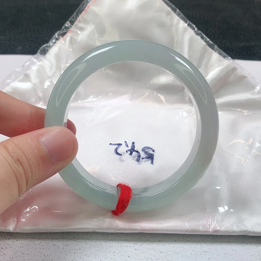 未镶嵌手镯翡翠322