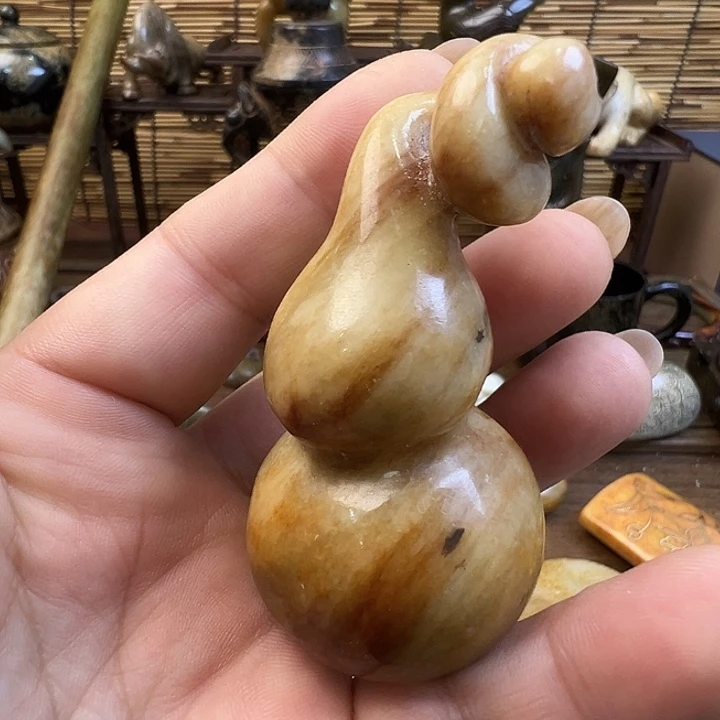 和田玉（糖玉）未镶嵌车挂