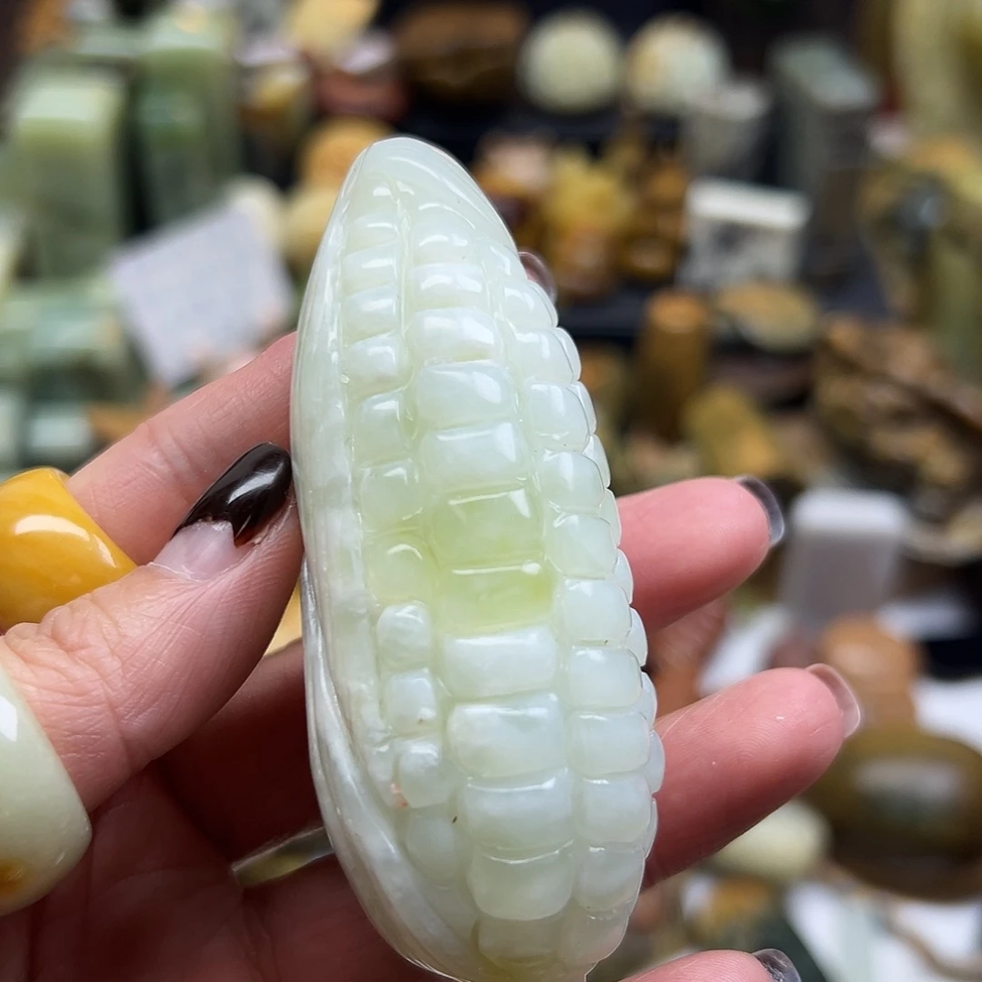 岫玉未镶嵌颈饰岫玉玉米手玩