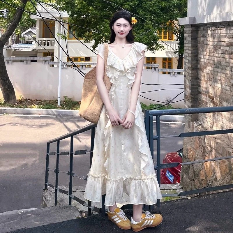 哥弟阿玛施正品法式荷叶边领碎花连衣裙子女夏季2025新款海边度假