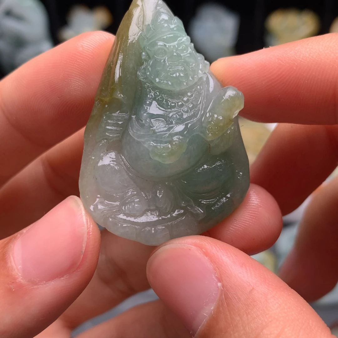 定制翡翠未镶嵌翡翠