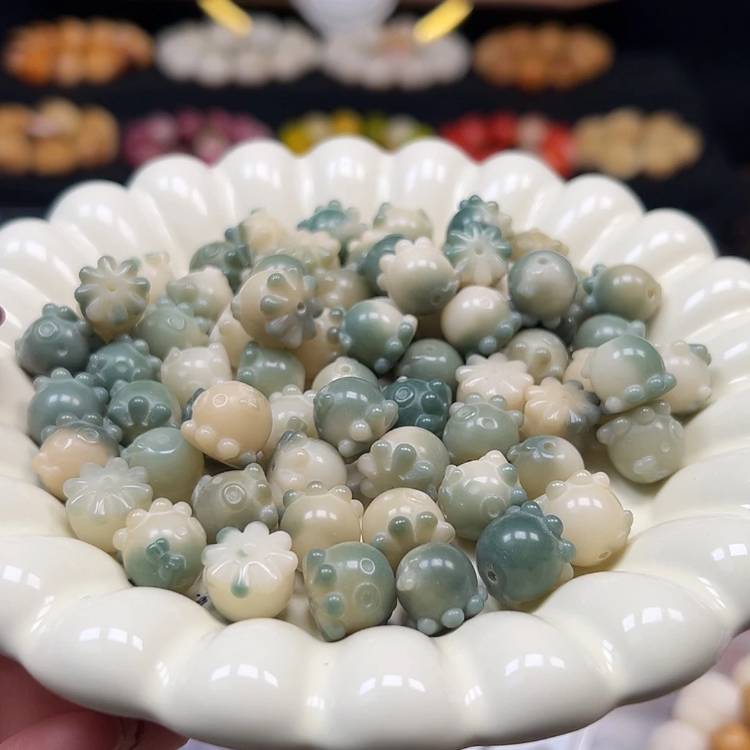 菩提根/象牙果手串绿飘章鱼卡12.给30颗