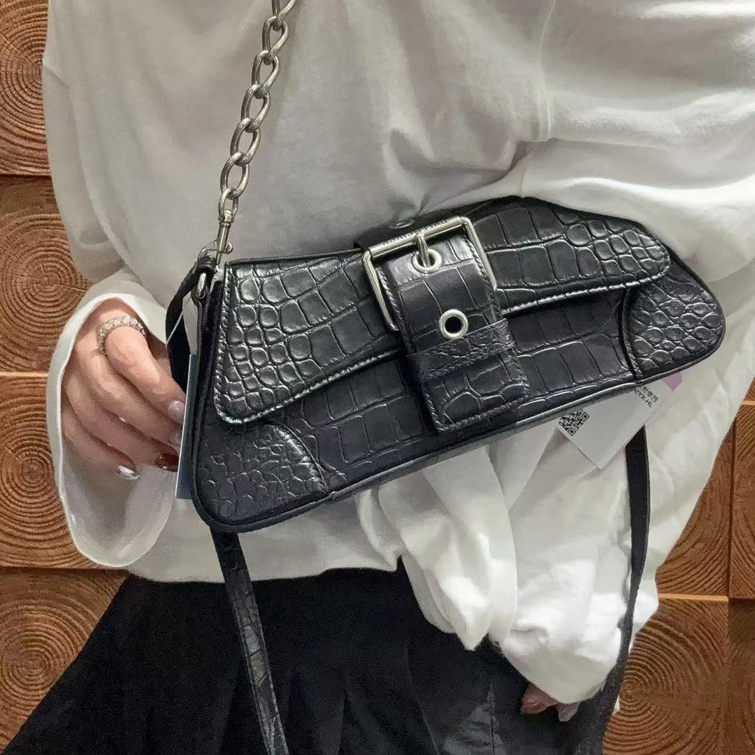 95新 Balenciaga/巴黎世家 【蕾】60 0479 黑色鳄纹腋下包