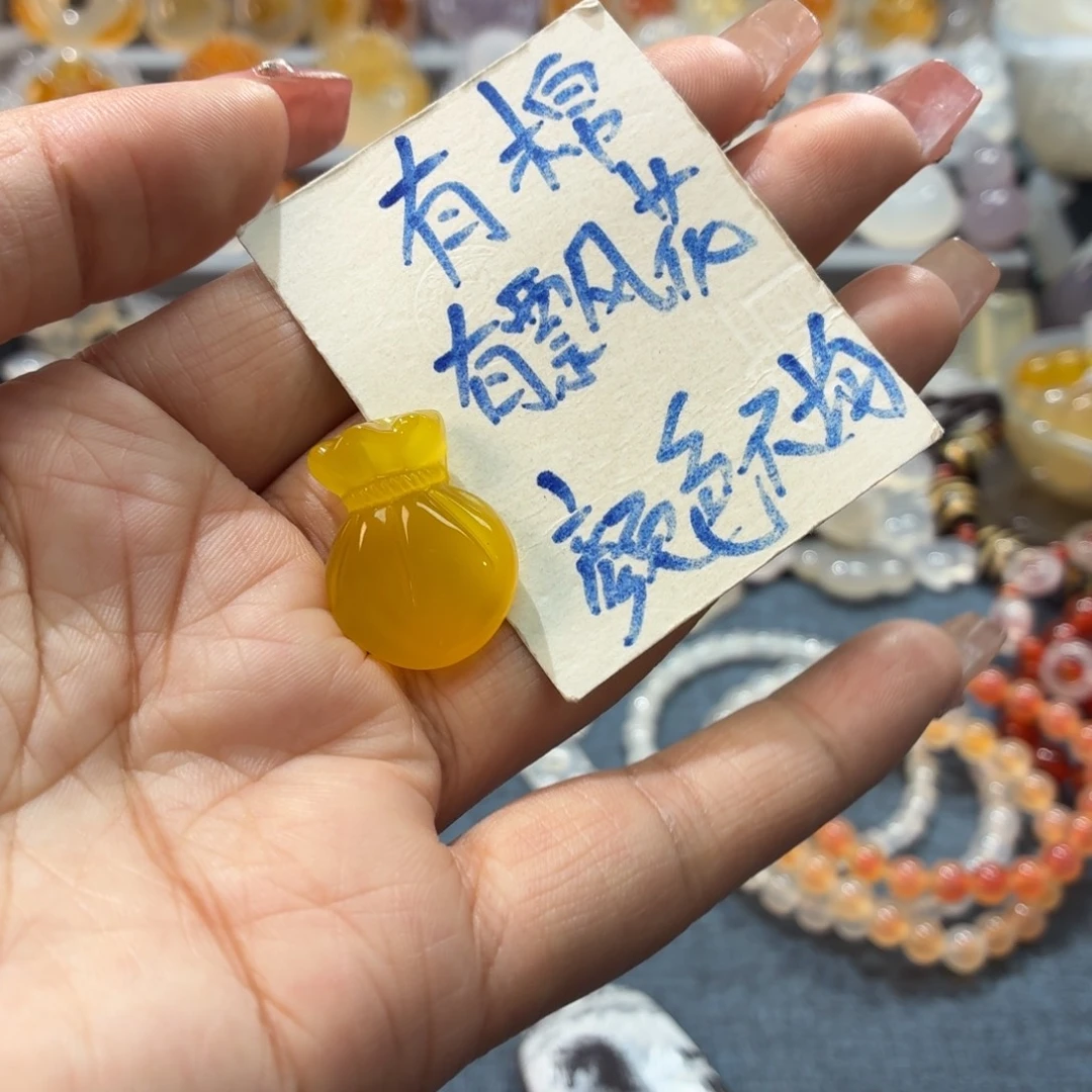 玛瑙/玉髓未镶嵌吊坠(不含链)