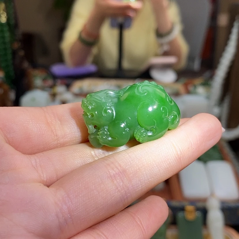 【闪购商品】吊坠(赠链)未镶嵌和田玉