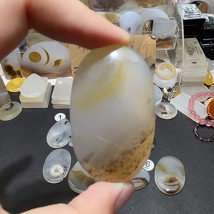 玛瑙/玉髓颈饰未镶嵌