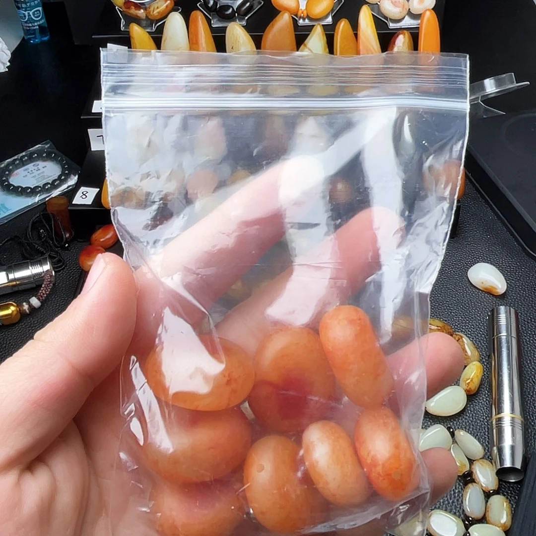 和田玉吊坠(赠链)未镶嵌岁***徊