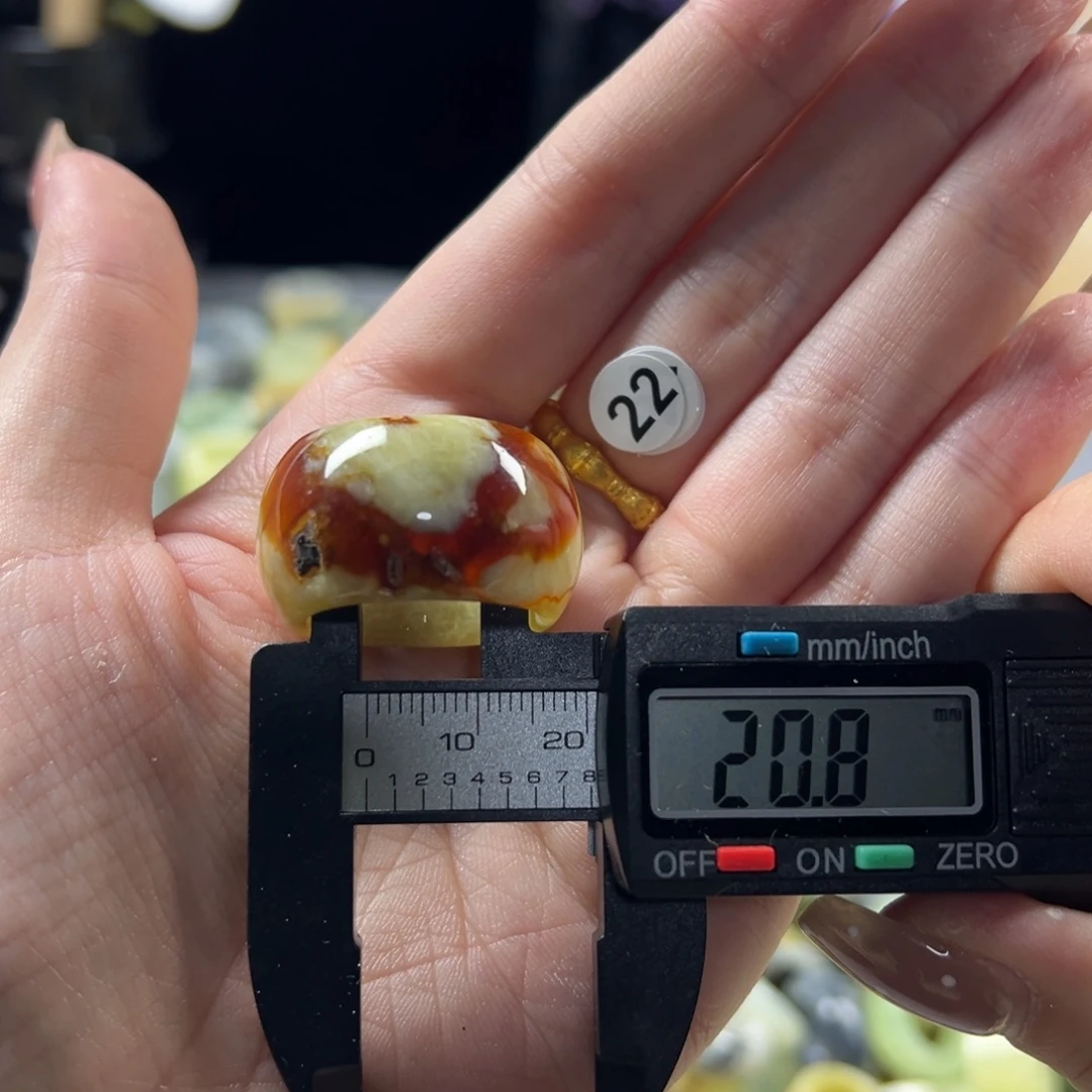 蛇纹石玉未镶嵌戒指