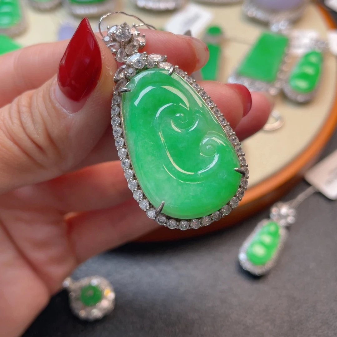 翡翠吊坠(不含链)银S925镶嵌