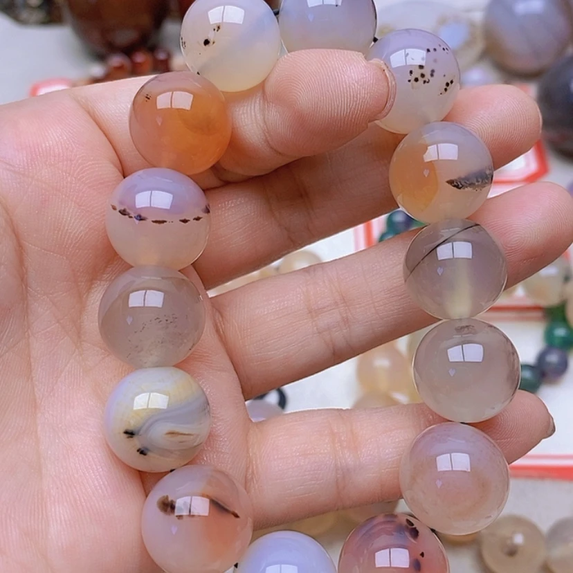 【闪购商品】玛瑙/玉髓未镶嵌珠宝半成品雍**扰