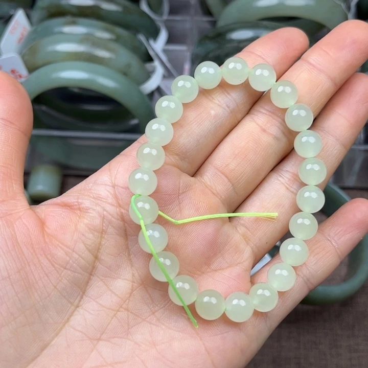 小***琳未镶嵌手链和田玉