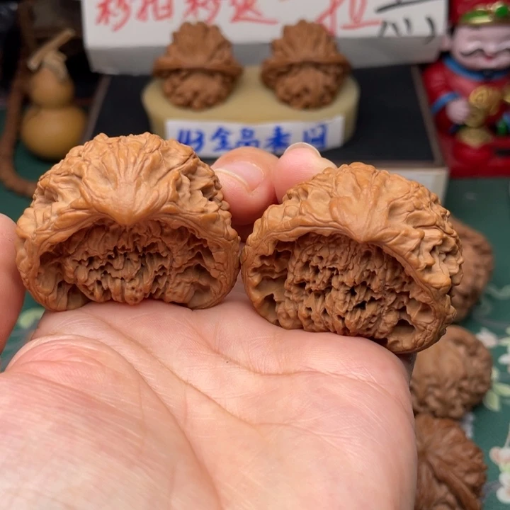 【闪购商品】把件文玩核桃45全品聚宝盆