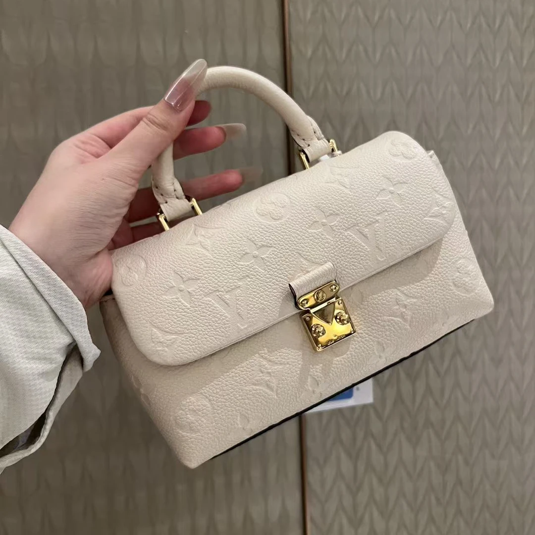 未使用 LouisVuitton/路易威登 【包展】 全新 玛德琳nano全皮白