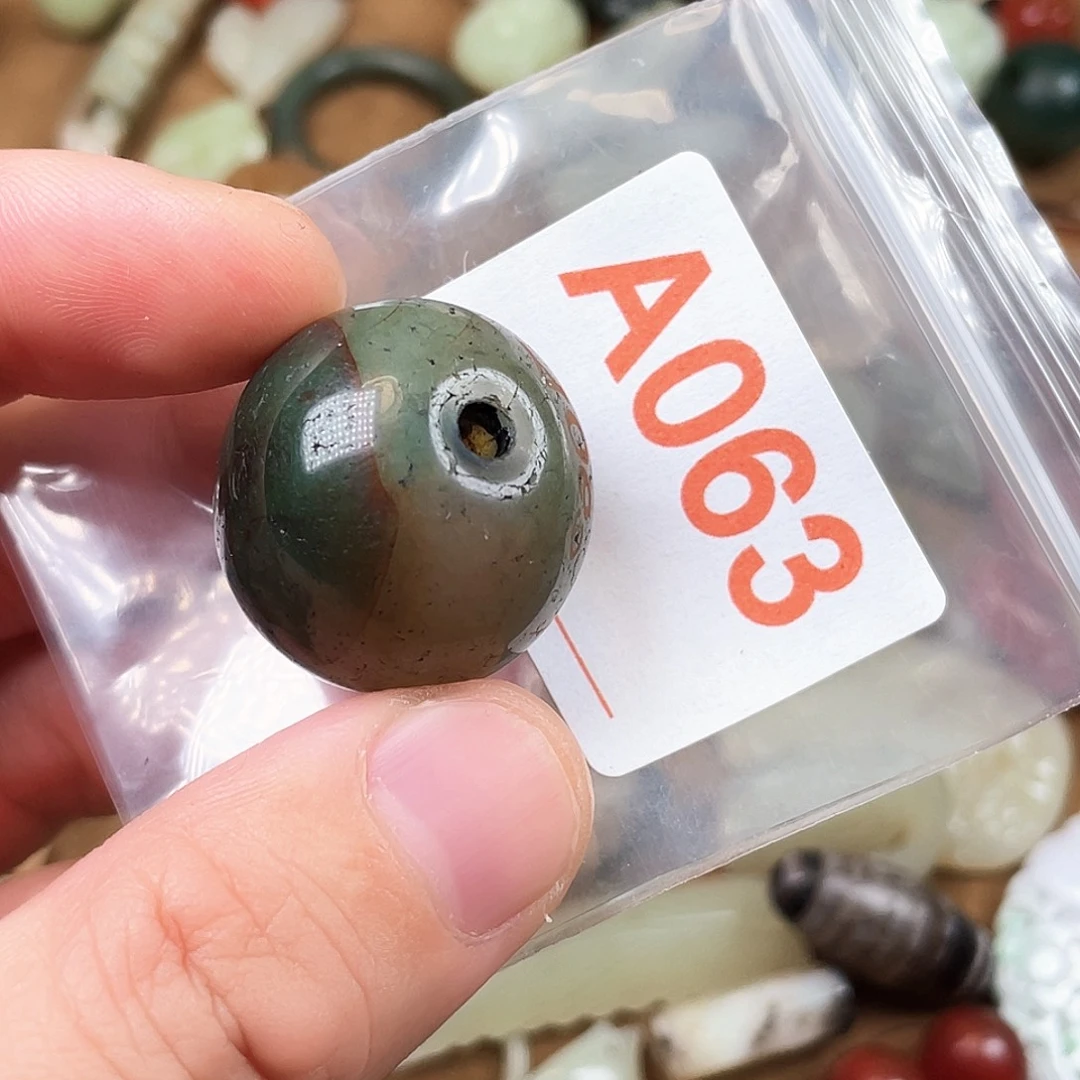 玛瑙/玉髓合金颈饰