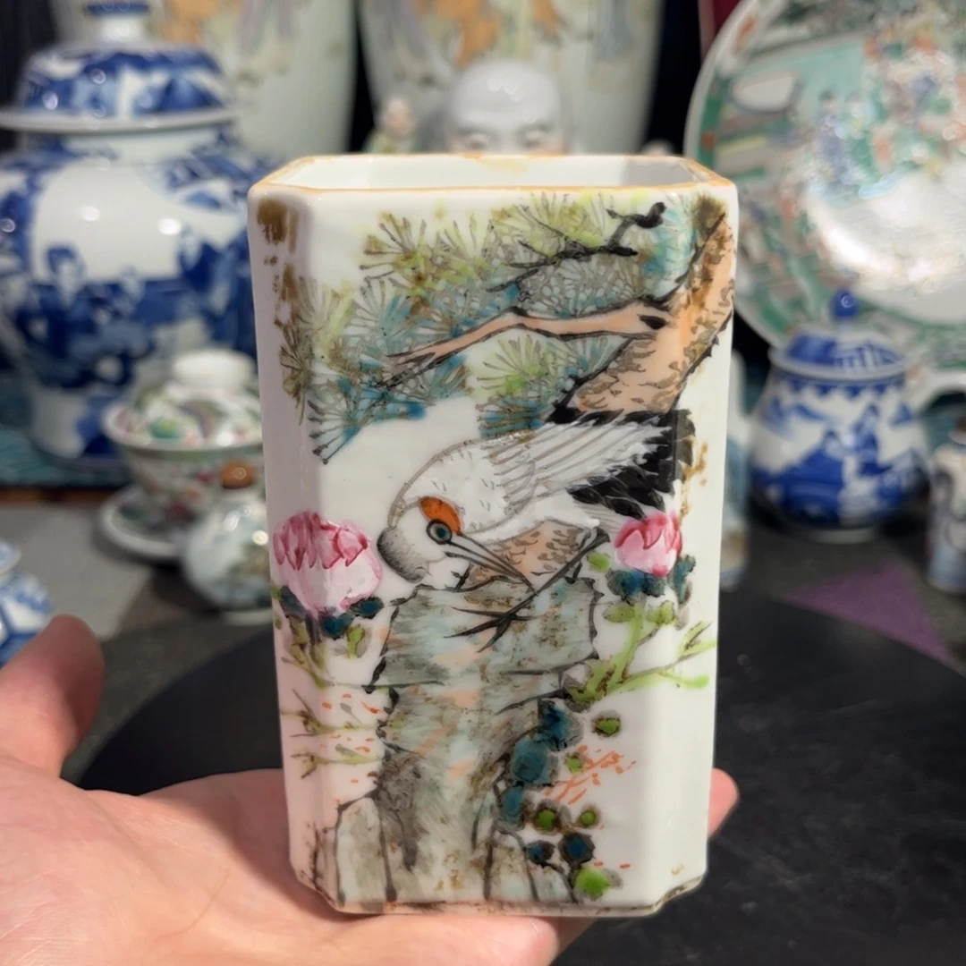 浅绛彩松鹤花鸟四方笔筒